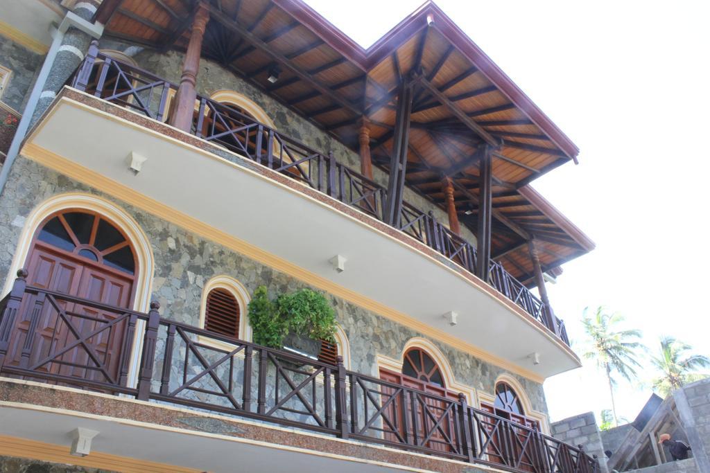 Warahena Beach Hotel Bentota Exterior foto